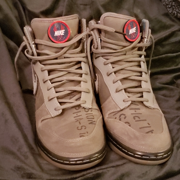 Nike SB dunks nasa/galaxy - Picture 3 of 4